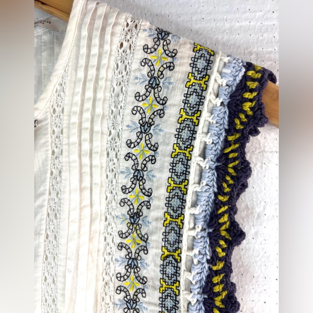 Zara S Smocked Sleeveless Embroidered White Lace Trim Top - Picture 2 of 7